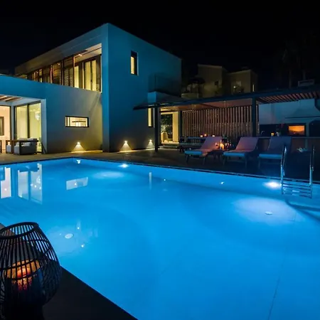 Night Flower Villa Hanya