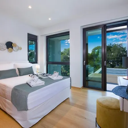 Night Flower خانيا